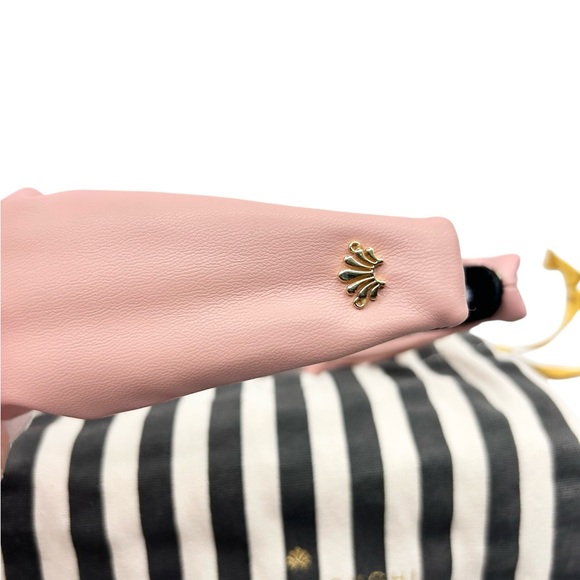 Lele Sadoughi Pink Knotted Padded Headband Reposhing from @okatasy - Picture 4 of 13